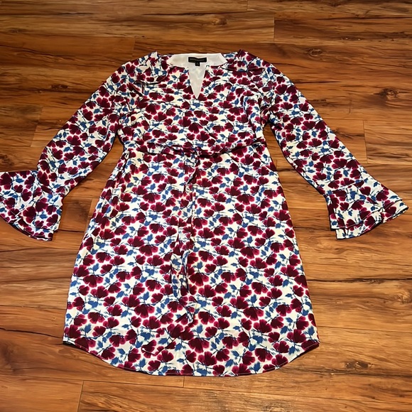 Gorgeous Banaba Republic Dress - Picture 7 of 8